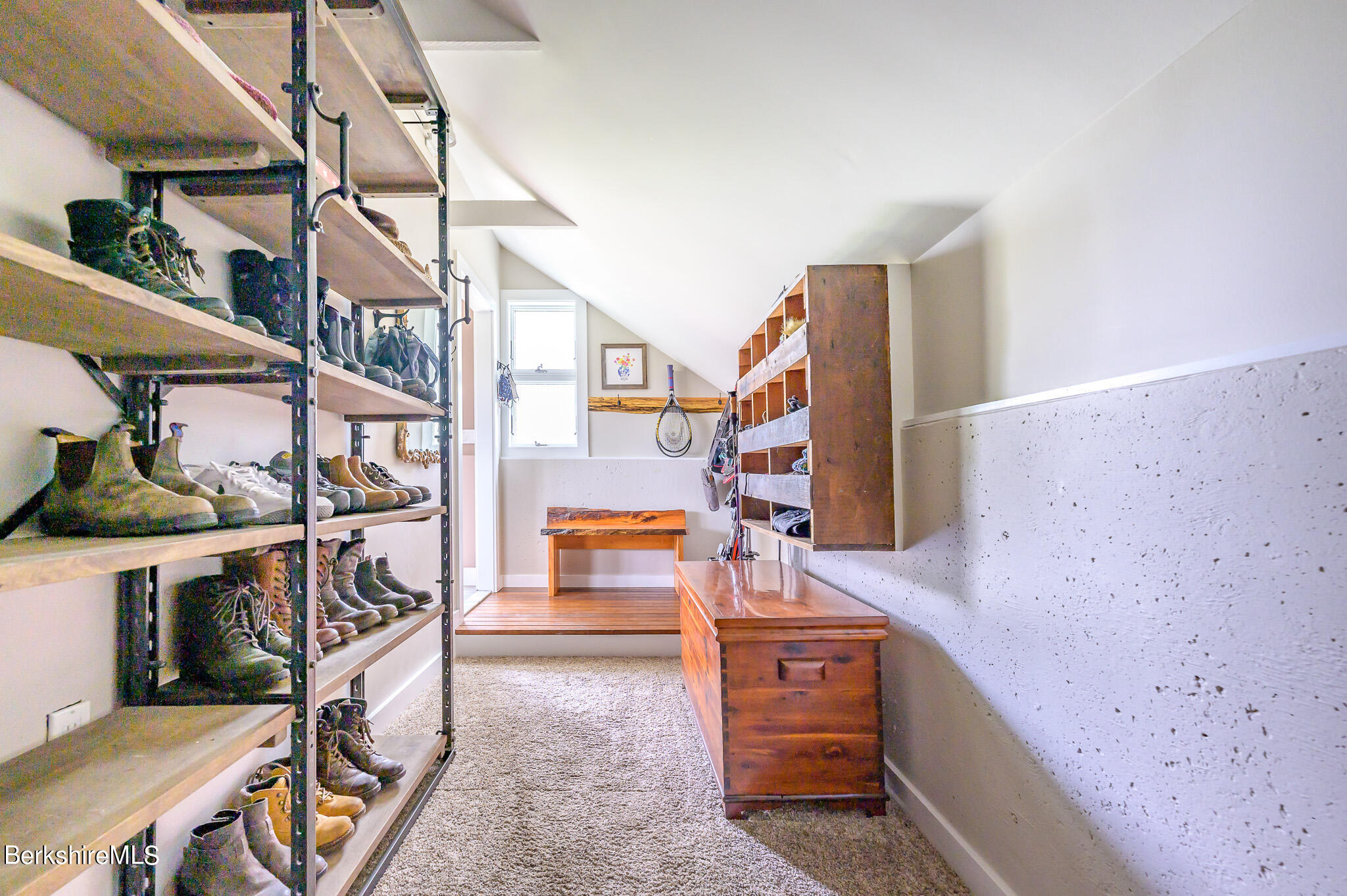 4-8 Boice Road Egremont, MA 01230 - Photo 18 of 50 Spiffy Mudroom