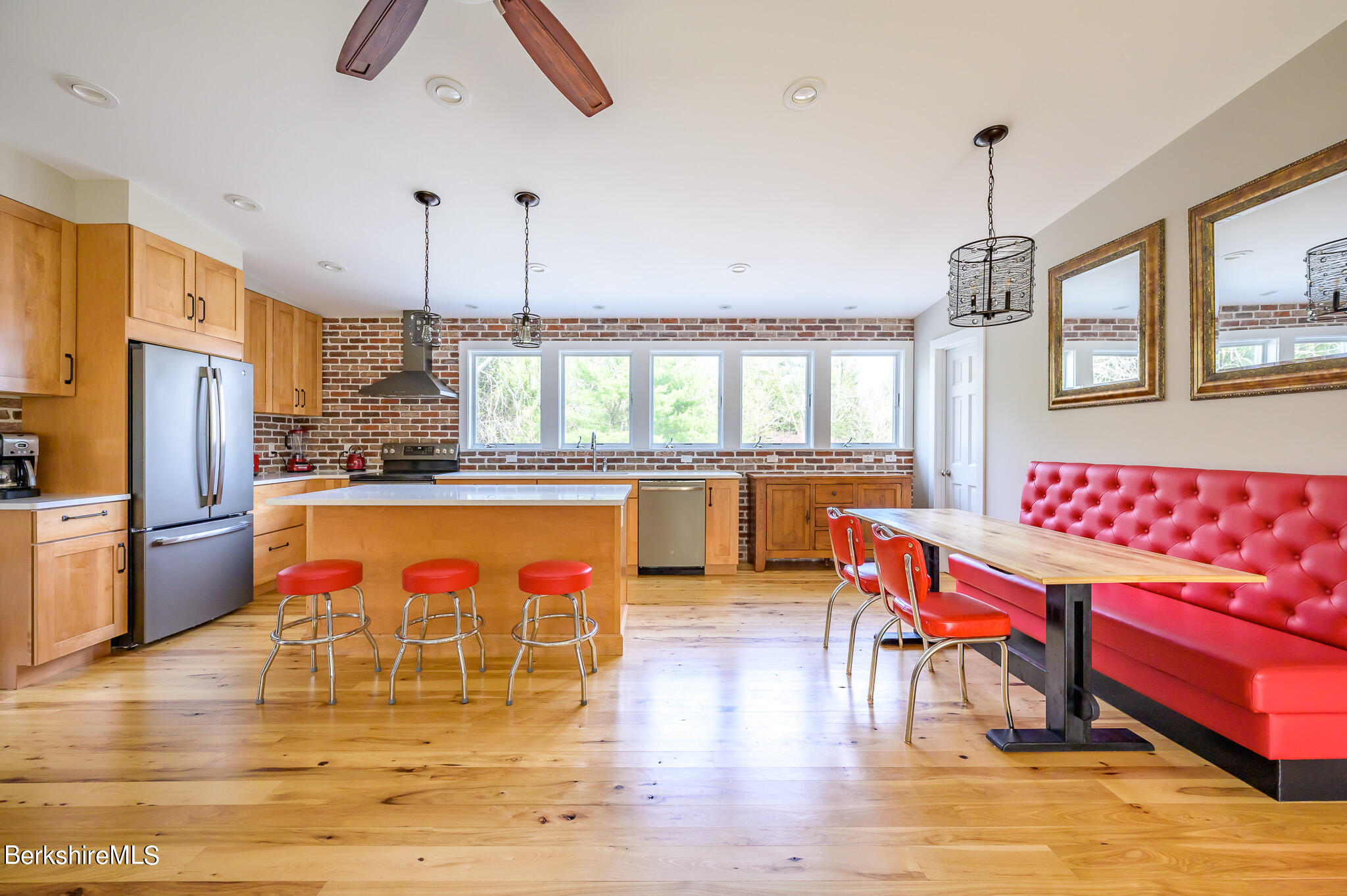 4-8 Boice Road Egremont, MA 01230 - Photo 38 of 50 Carriage House - Kitchen/Dining