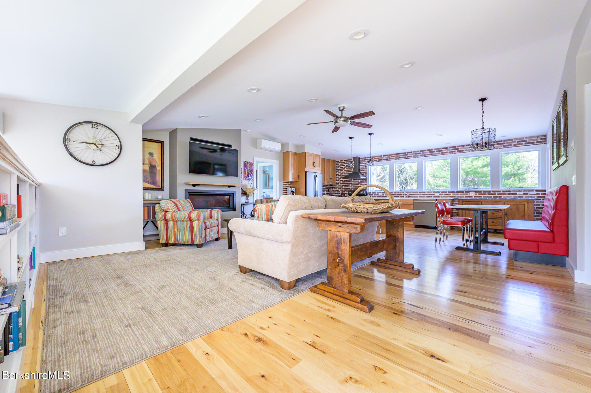 4-8 Boice Road Egremont, MA 01230 - Photo 39 of 50 Carriage House - Open Living