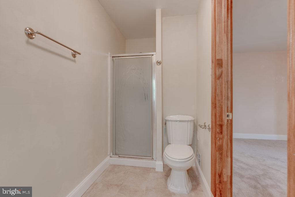 740 Powhatan Beach Road Pasadena, MD 21122 - Photo 32 of 39 Gallery Image 32
