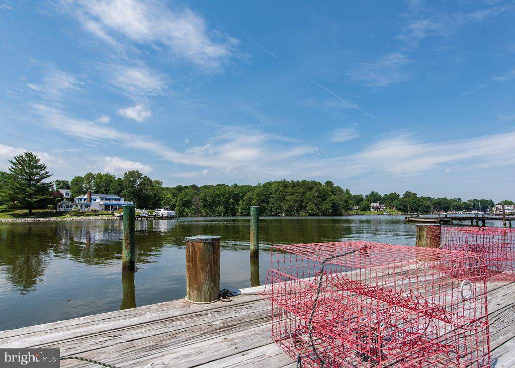 740 Powhatan Beach Road Pasadena, MD 21122 - Photo 9 of 39 Gallery Image 9