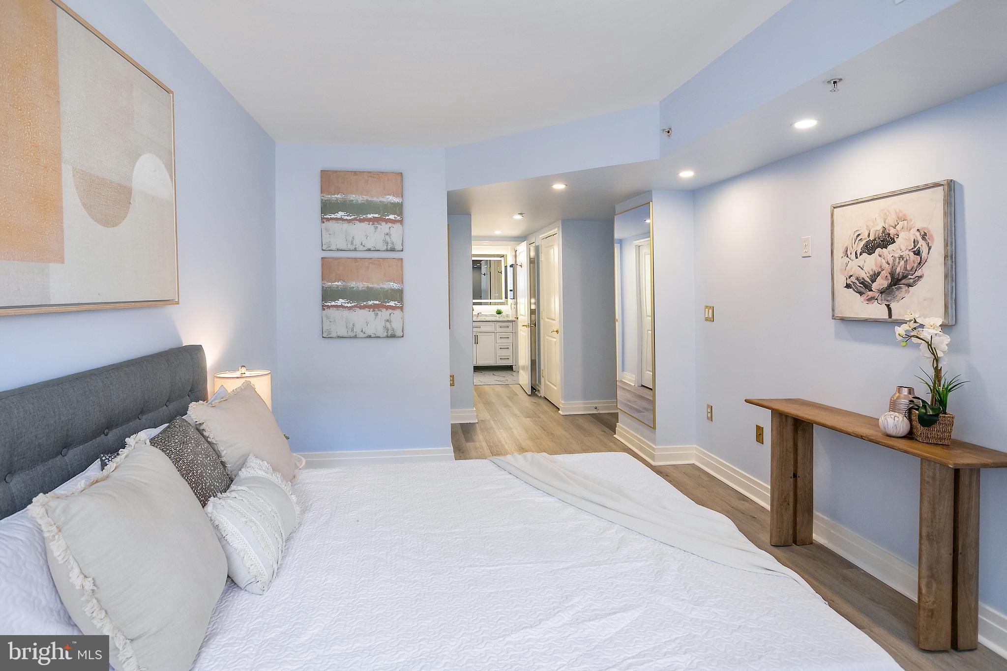 915 E Street Northwest, Unit 1105 Washington, DC 20004 - Photo 23 of 46