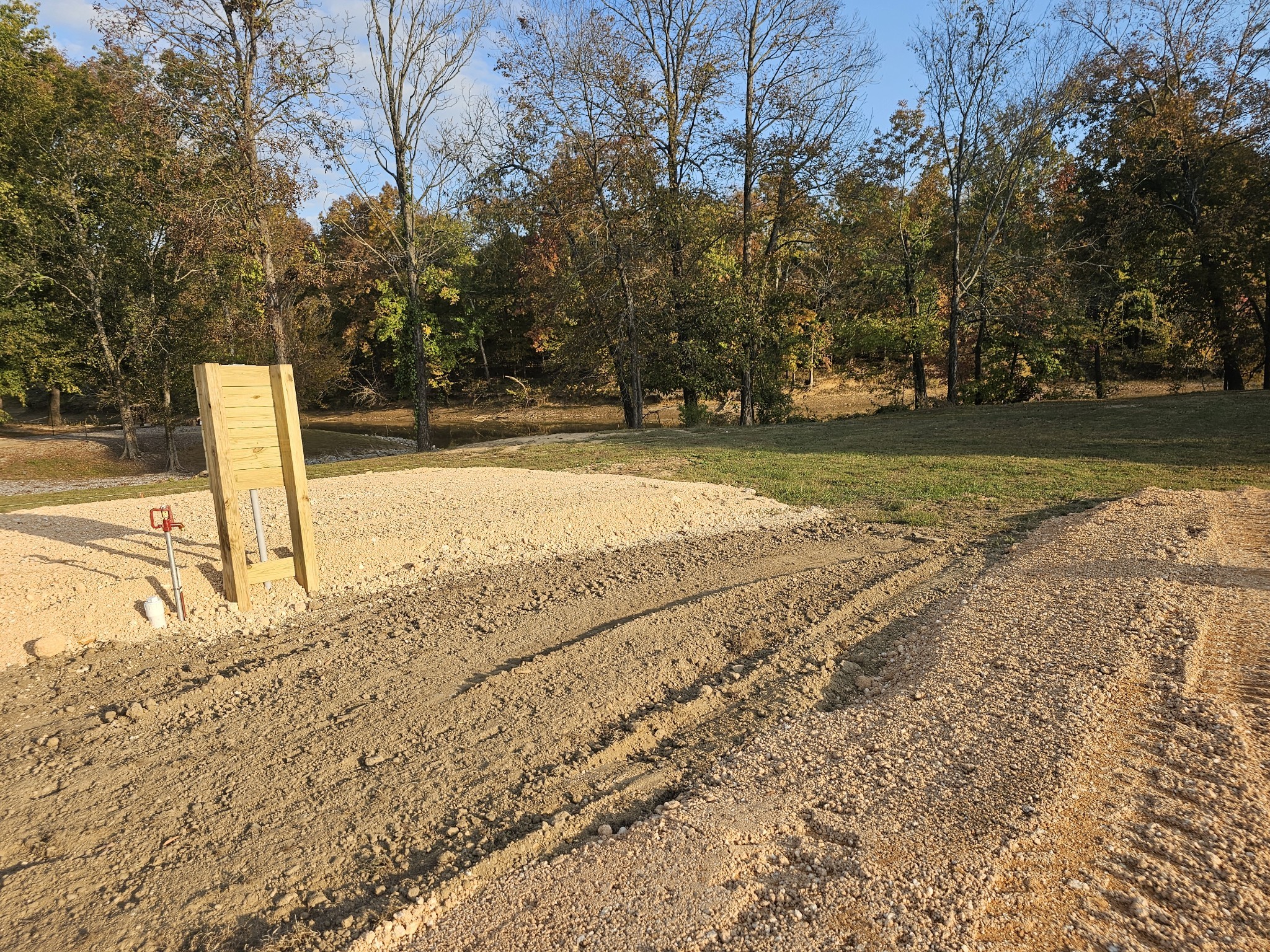 328 Duck Blind Road Clifton, TN 38425 - Photo 14 of 32 a view of a yard with trees