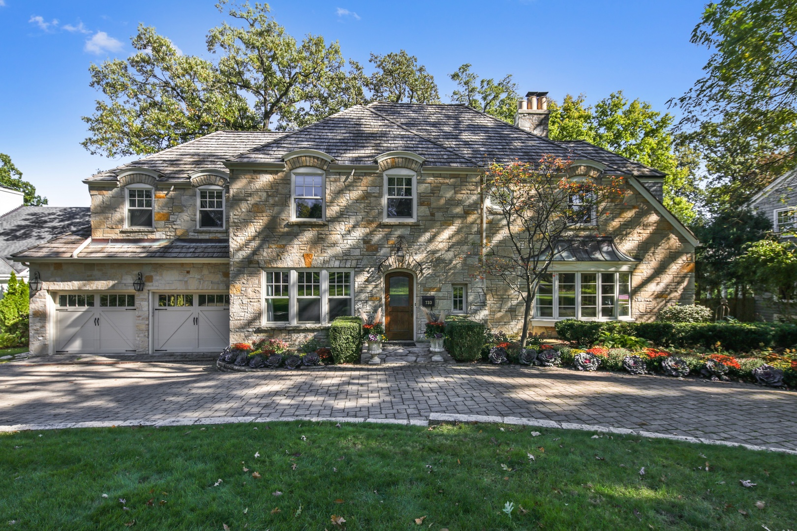 733 Taft Road Hinsdale, IL 60521 - Photo 1 of 1