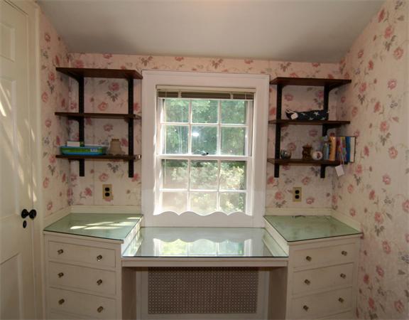 21 Keeling Road Wakefield, MA 01880 - Photo 13 of 25 Gallery Image 13