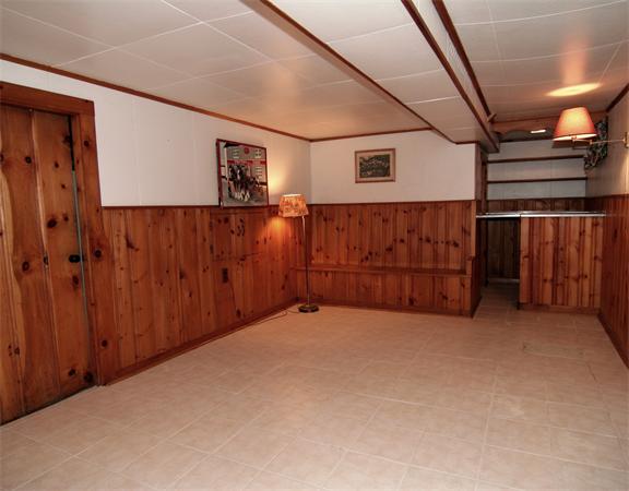 21 Keeling Road Wakefield, MA 01880 - Photo 19 of 25 Gallery Image 19