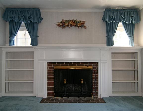 21 Keeling Road Wakefield, MA 01880 - Photo 3 of 25 Gallery Image 3