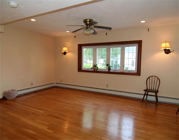 21 Keeling Road Wakefield, MA 01880 - Photo 7 of 25 Gallery Image 7