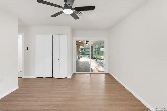 $249,000 | 209 Windcrest Drive, Windcrest, TX 78239