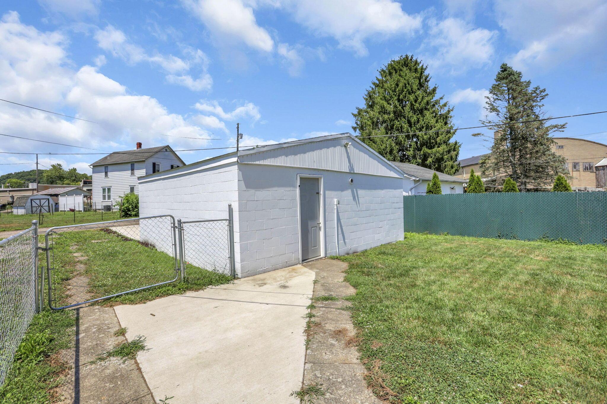 331 Short Avenue Logan, OH 43138 - Photo 24 of 26 29-web-or-mls-LO5A8616