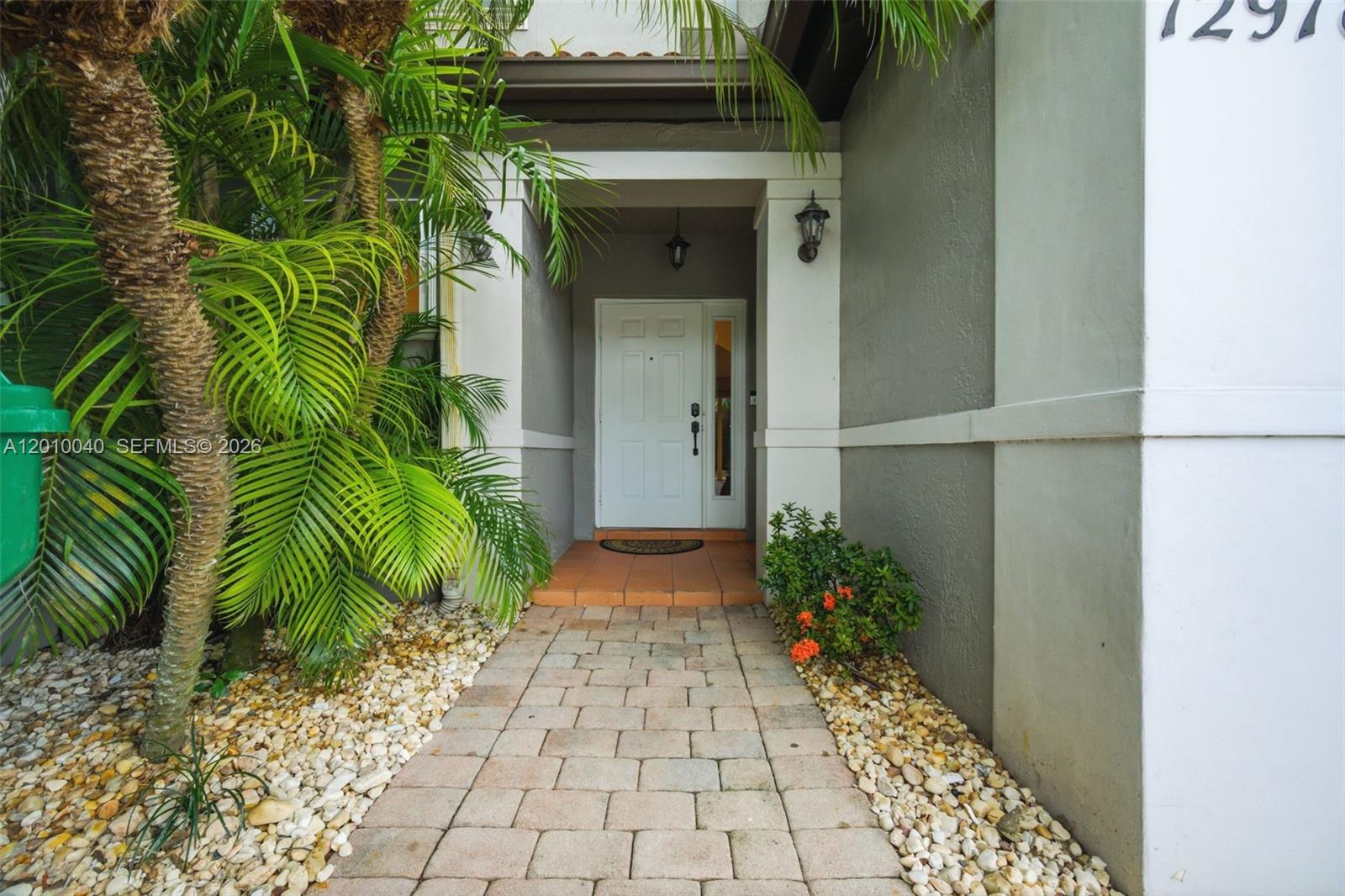 12978 Southwest 29th Court Miramar, FL 33027 - Photo 4 of 32 a view of a entryway of the house