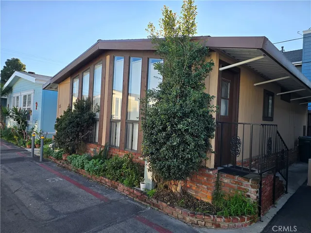 $99,000 | 327 West Wilson Street, Unit 15, Costa Mesa, CA 92627