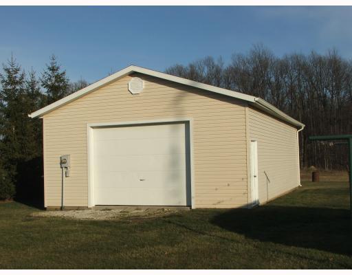 18046 Golden Bridge Road Wapakoneta, OH 45895 - Photo 2 of 10 Gallery Image 2