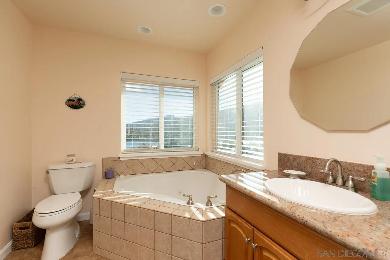 34672 Navajo Road Julian, CA 92036 - Photo 18 of 28 Gallery Image 18