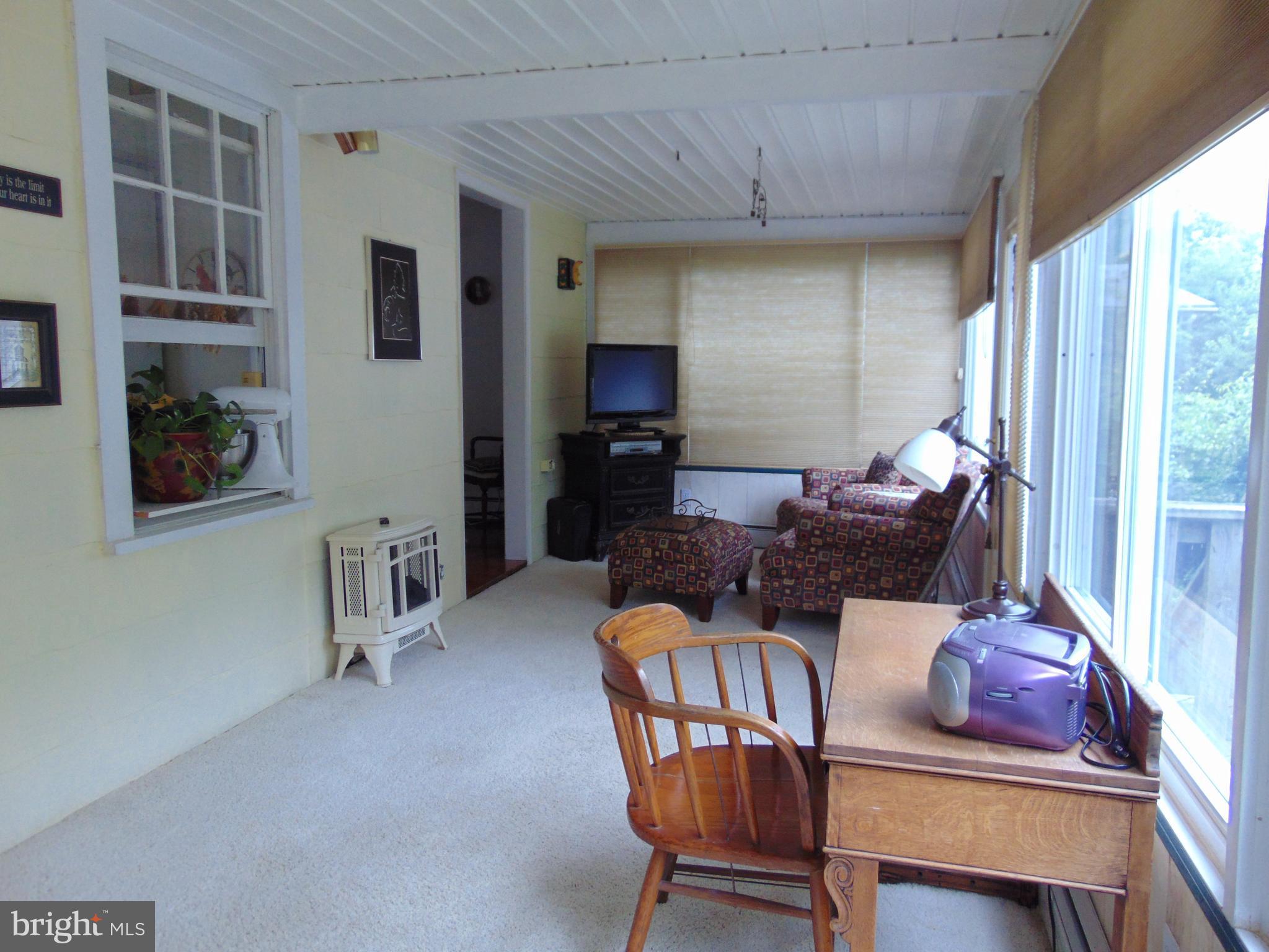8 Cinder Road Lutherville-Timonium, MD 21093 - Photo 14 of 30 Family Room