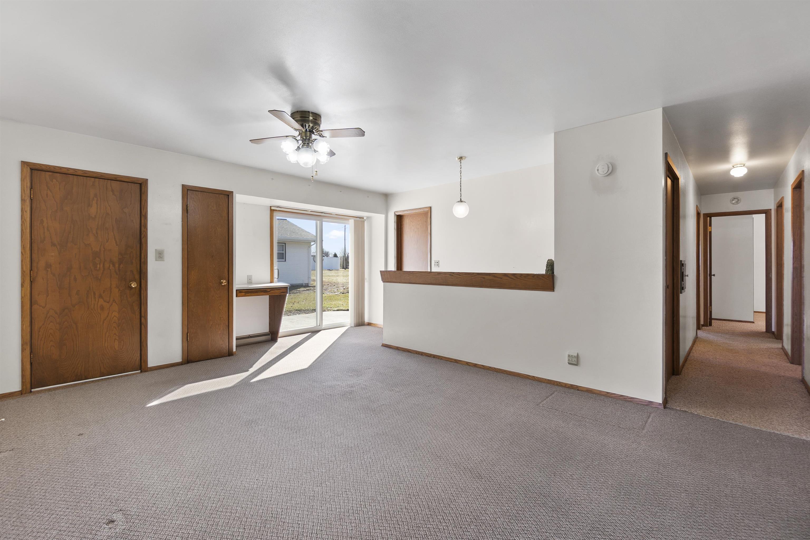 421 Manhattan Street Chilton, WI 53014 - Photo 15 of 29