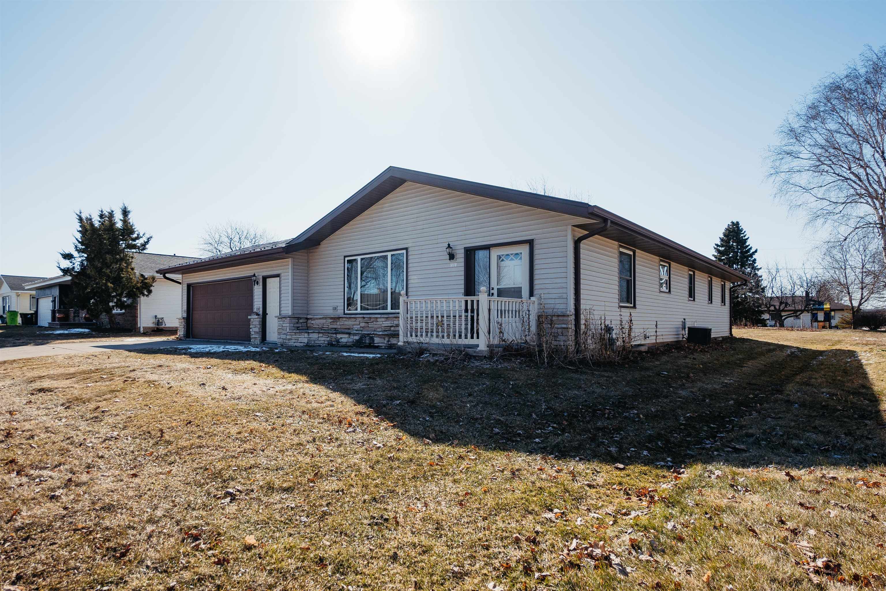 421 Manhattan Street Chilton, WI 53014 - Photo 24 of 29