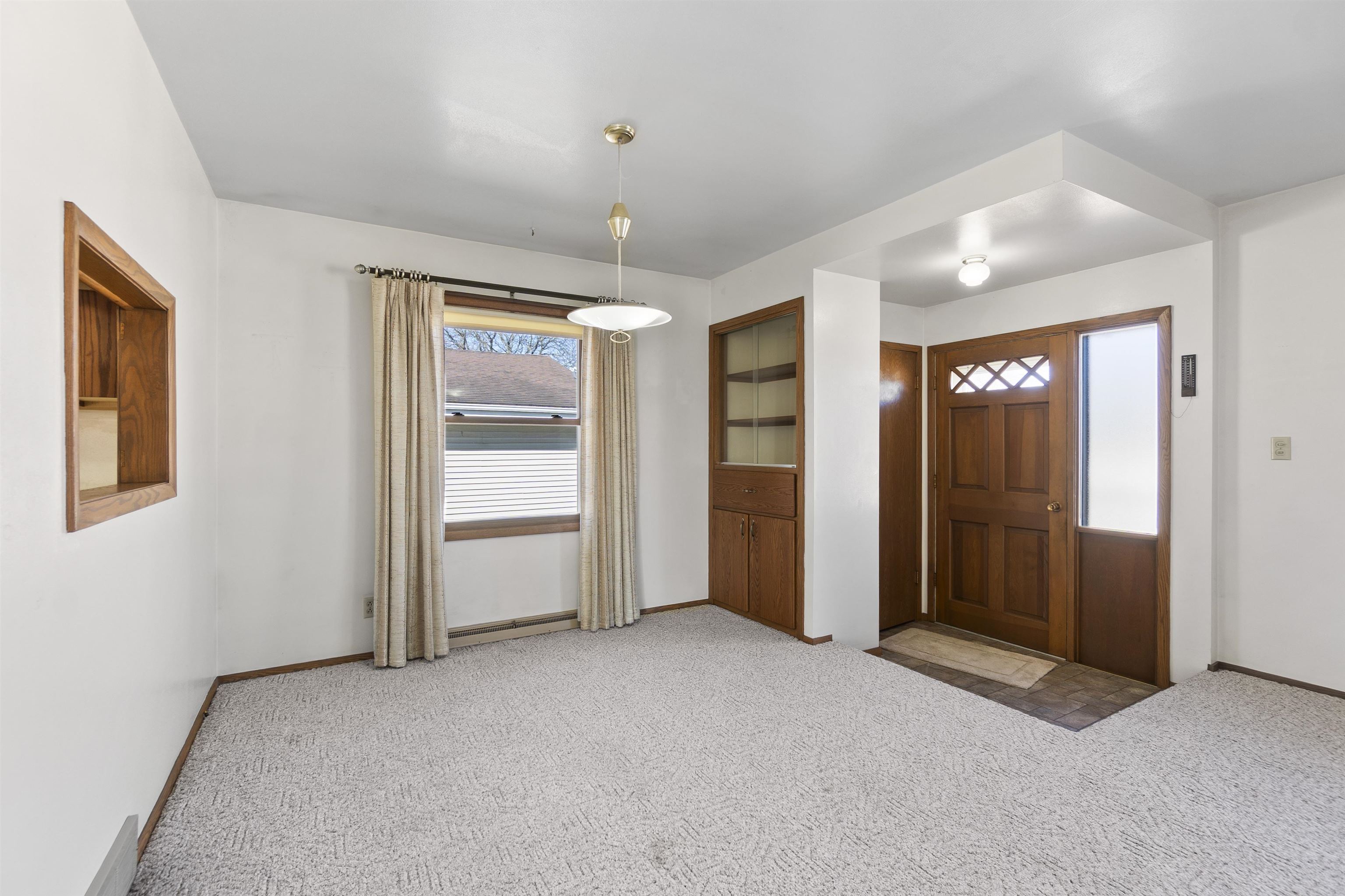 421 Manhattan Street Chilton, WI 53014 - Photo 7 of 29