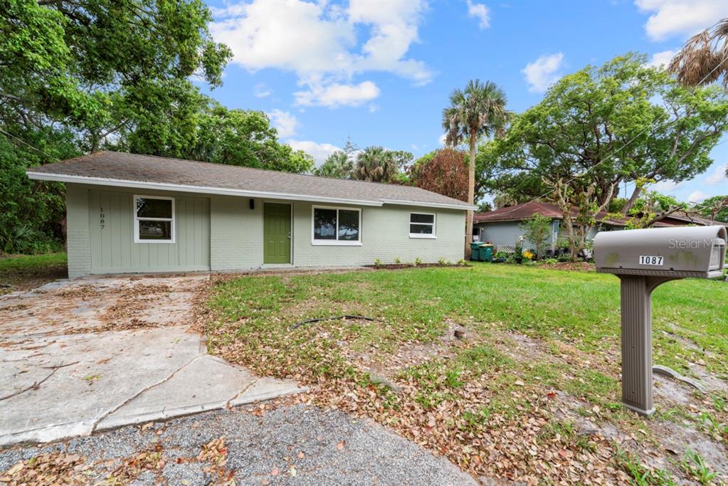 1087 Swan Street Melbourne, FL 32935 - Photo 3 of 36
