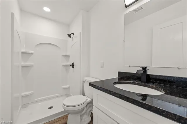 $299,900 | 6342 Maple Springs Road, Seagrove, NC 27341