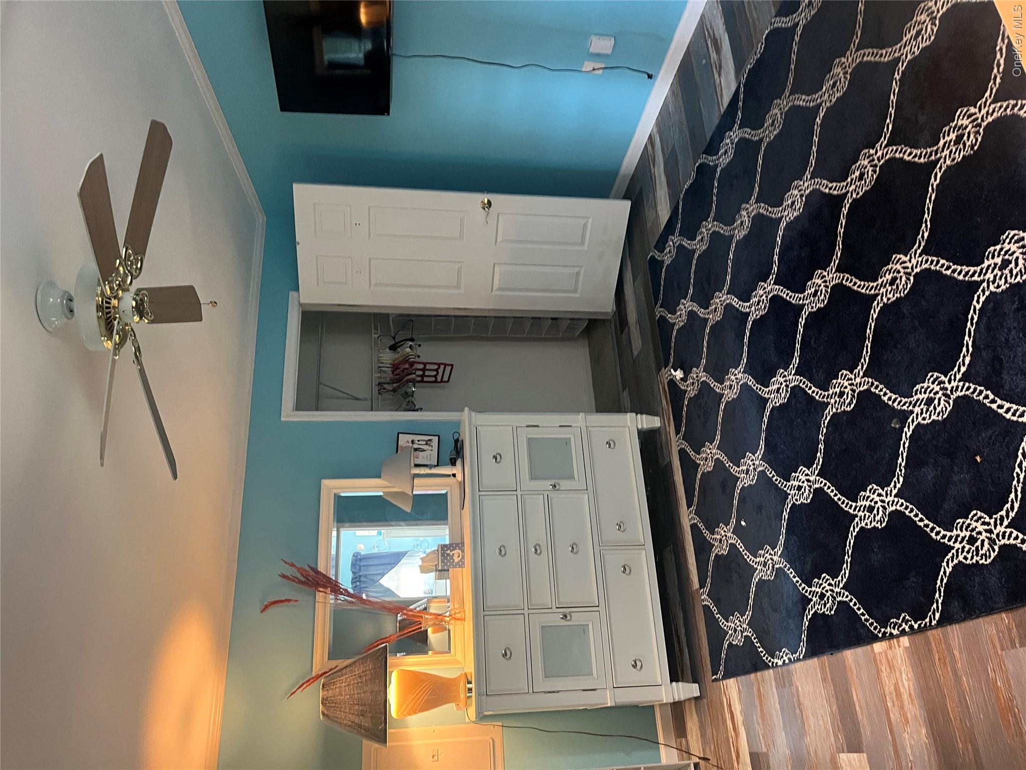 1661 Old Country Road, Unit 156D Riverhead, NY 11901 - Photo 7 of 10