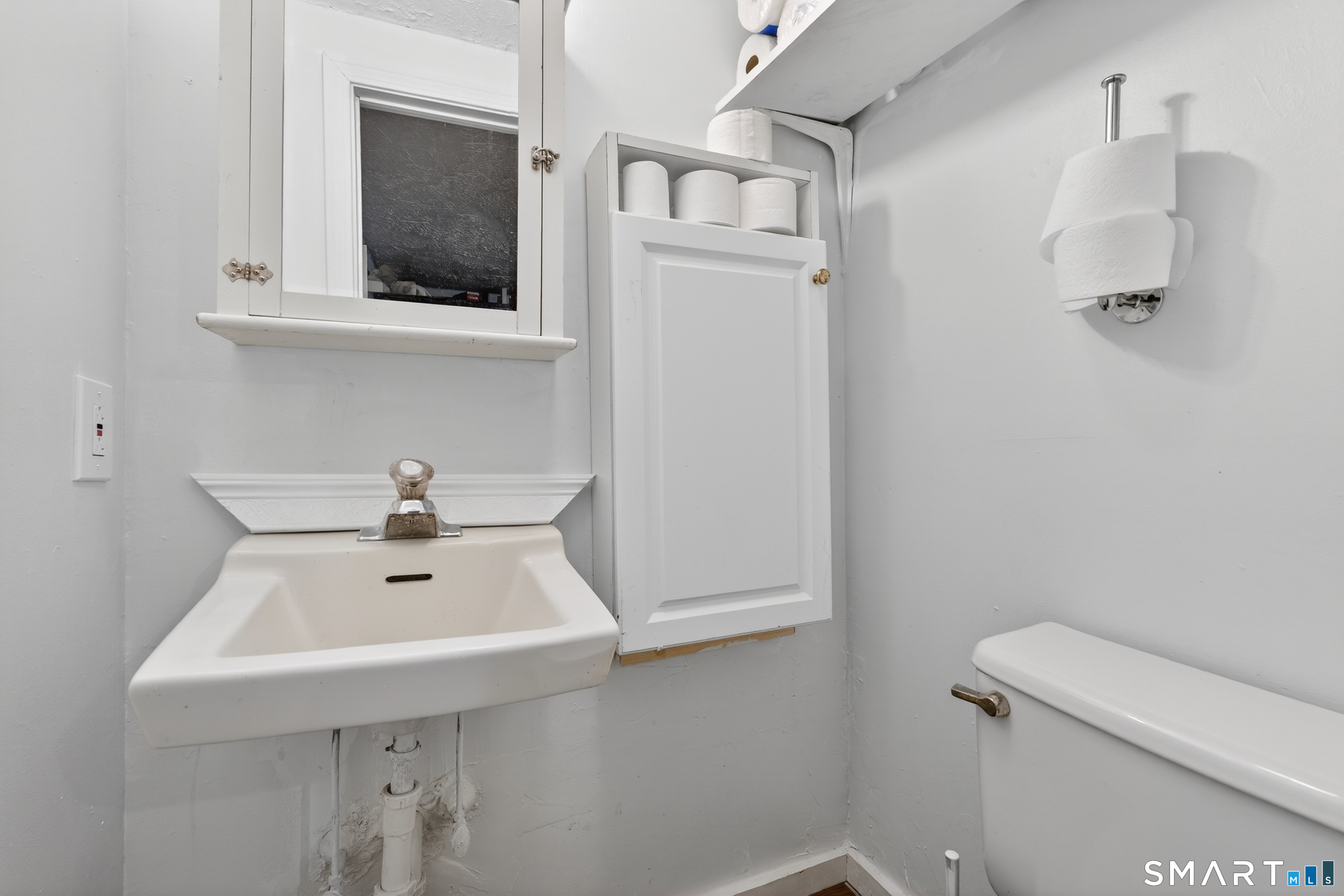 133 Haddad Road Waterbury, CT 06708 - Photo 28 of 35