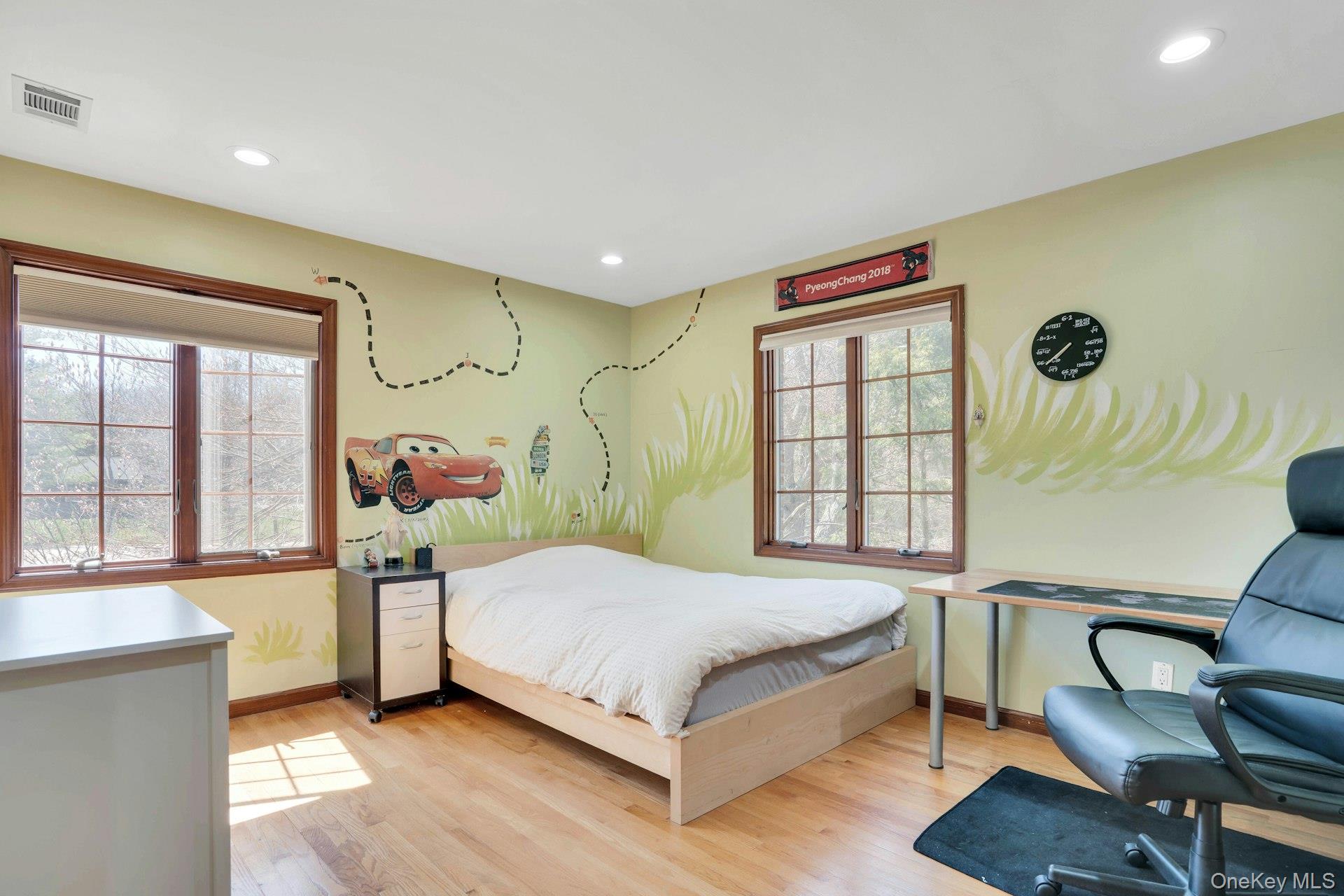 12 Bagatelle Road Dix Hills, NY 11746 - Photo 35 of 48