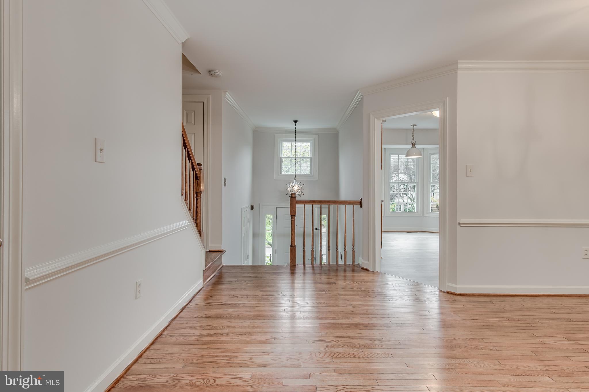 5594 Rivendell Place Frederick, MD 21703 - Photo 4 of 52 Gallery Image 4
