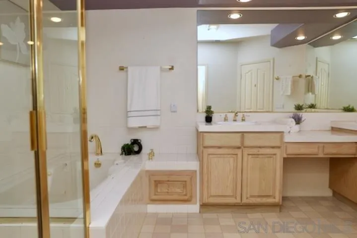 2862 Torrey Pines Road La Jolla, CA 92037 - Photo 30 of 35