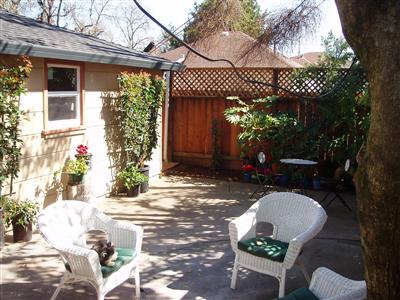 1828 Austin Way Santa Rosa, CA 95404 - Photo 10 of 12 a front view of a house
