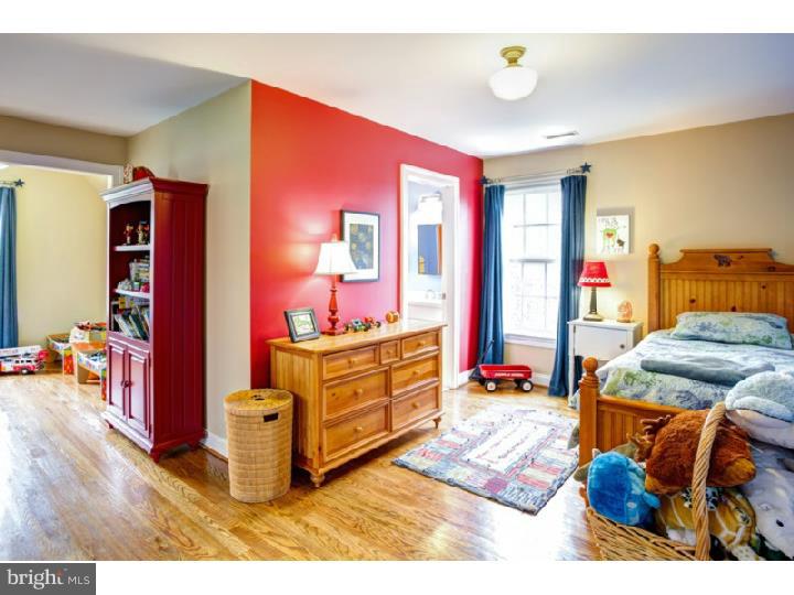 646 New Albany Road Moorestown, NJ 08057 - Photo 17 of 25