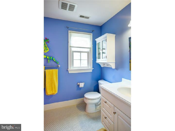 646 New Albany Road Moorestown, NJ 08057 - Photo 18 of 25