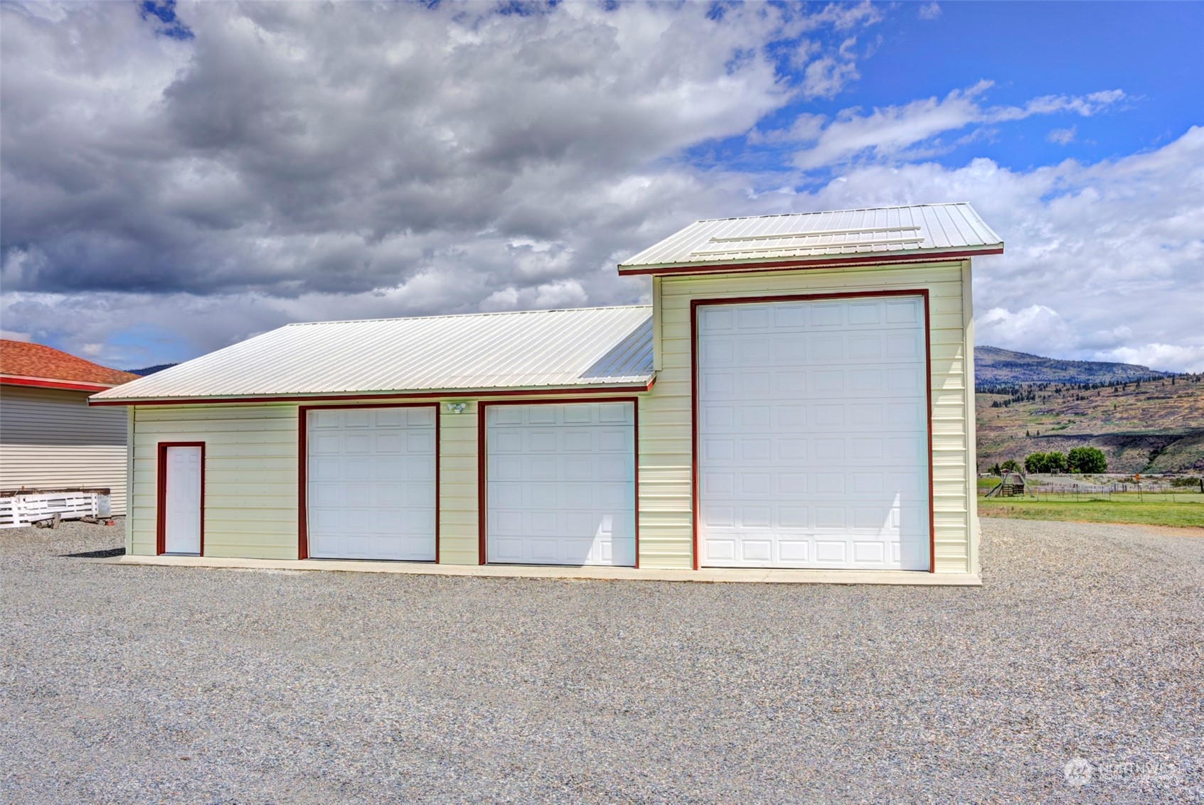 168 Engh Road Omak, WA 98841 - Photo 14 of 40
