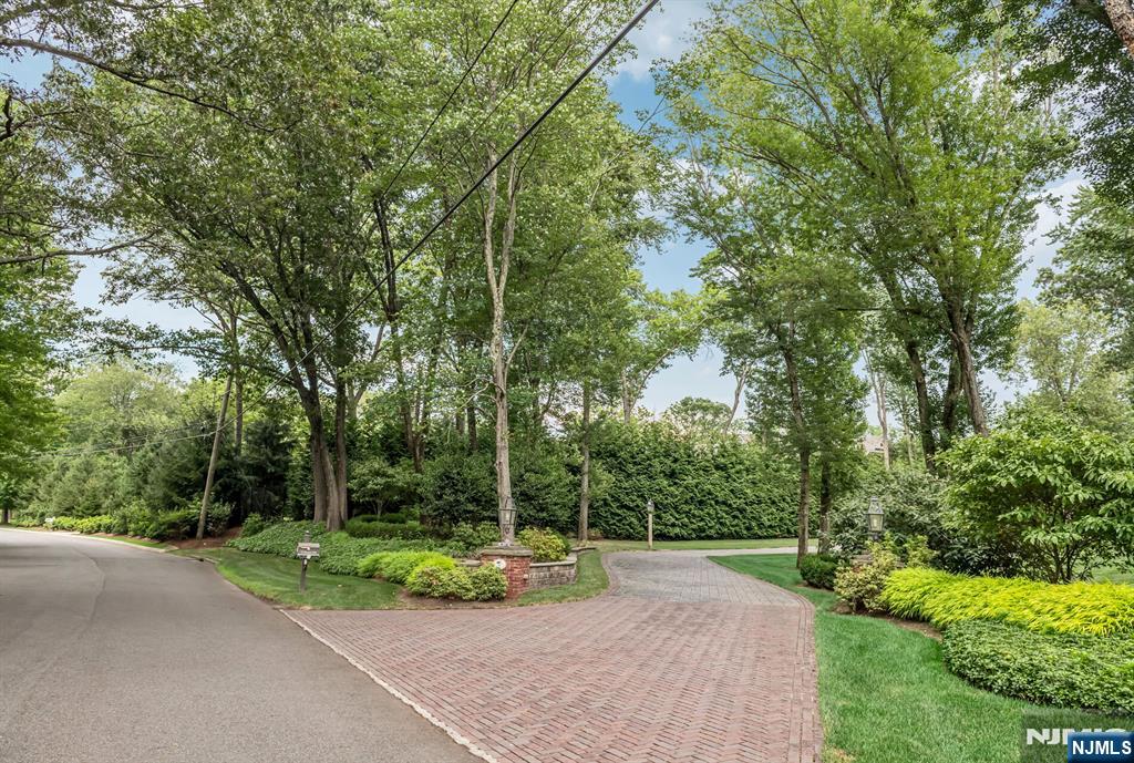 311 Algonquin Road Franklin Lakes, NJ 07417 - Photo 24 of 49