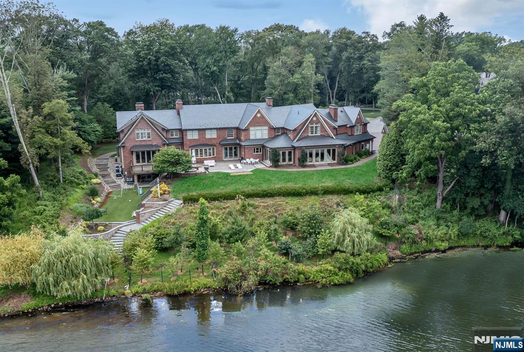 311 Algonquin Road Franklin Lakes, NJ 07417 - Photo 45 of 49