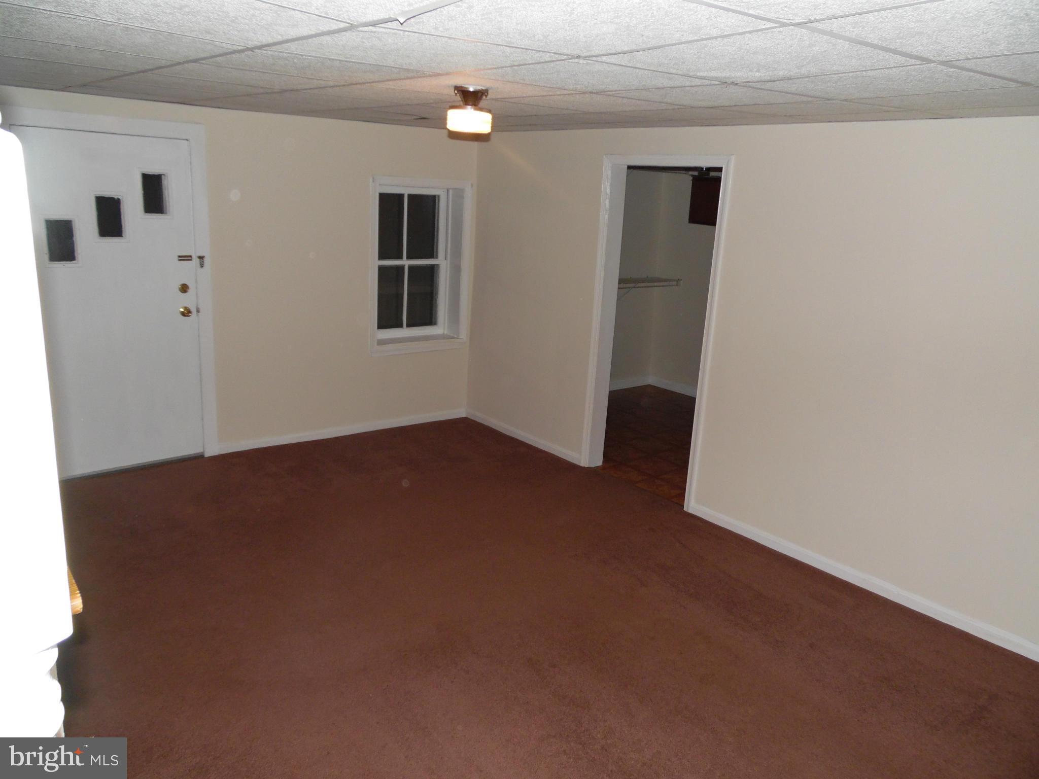 13480 Reed Road, Unit B Thurmont, MD 21788 - Photo 22 of 23 Living Room