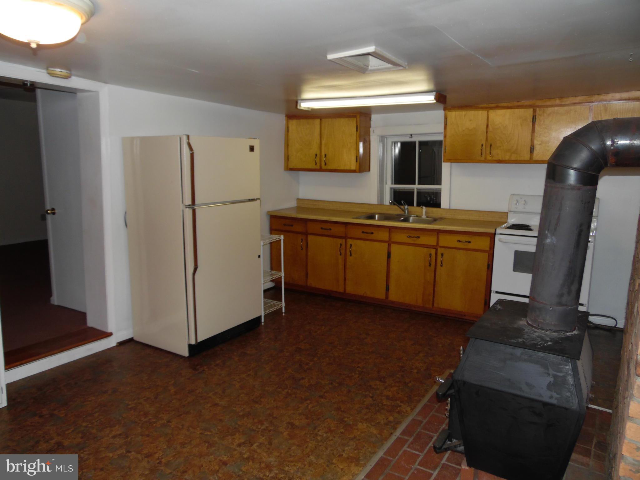 13480 Reed Road, Unit B Thurmont, MD 21788 - Photo 5 of 23 Kitchen