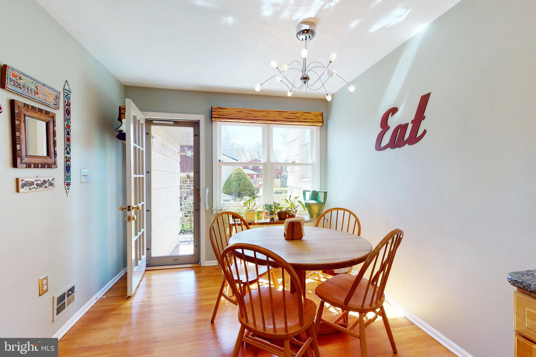 17 Exeter Road East Windsor, NJ 08520 - Photo 14 of 47 Breakfast Nook