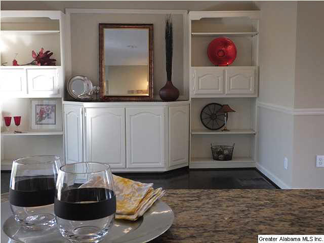 136 Pine Tree Circle Fairfield, AL 35064 - Photo 9 of 21