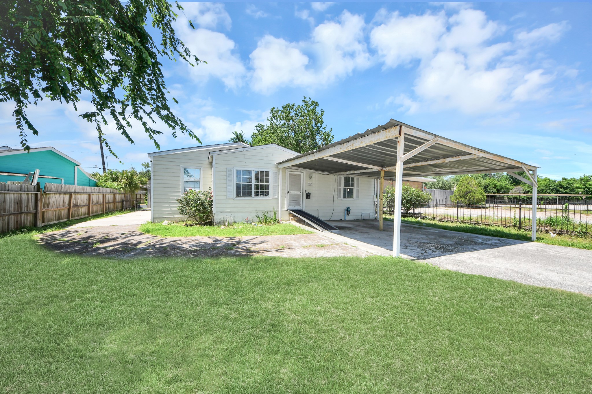 205 West Bird Road Pasadena, TX 77502 - Photo 20 of 26