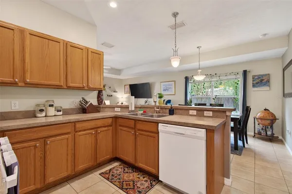 $284,900 | 4729 Northeast 16th Terrace, Gainesville, FL 32609