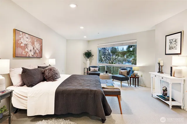 $450,000 | 823 North 161st Place, Unit 105, Shoreline, WA 98133