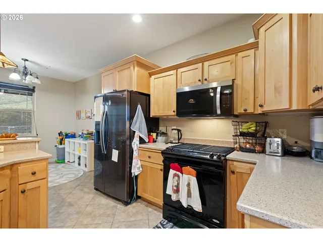 $599,000 | 849 North View Drive, Winchester, OR 97495