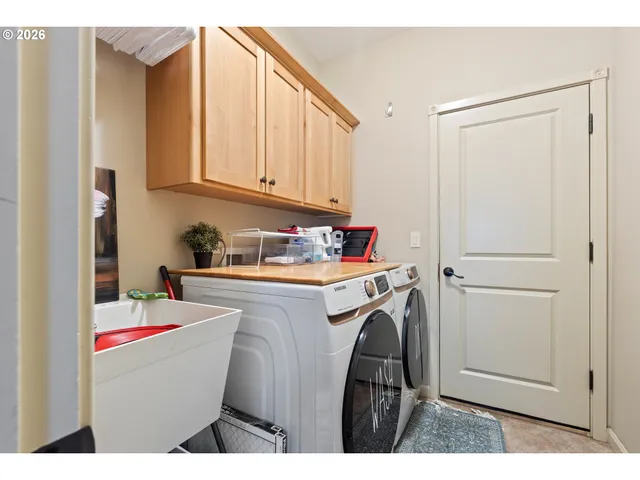 $599,000 | 849 North View Drive, Winchester, OR 97495