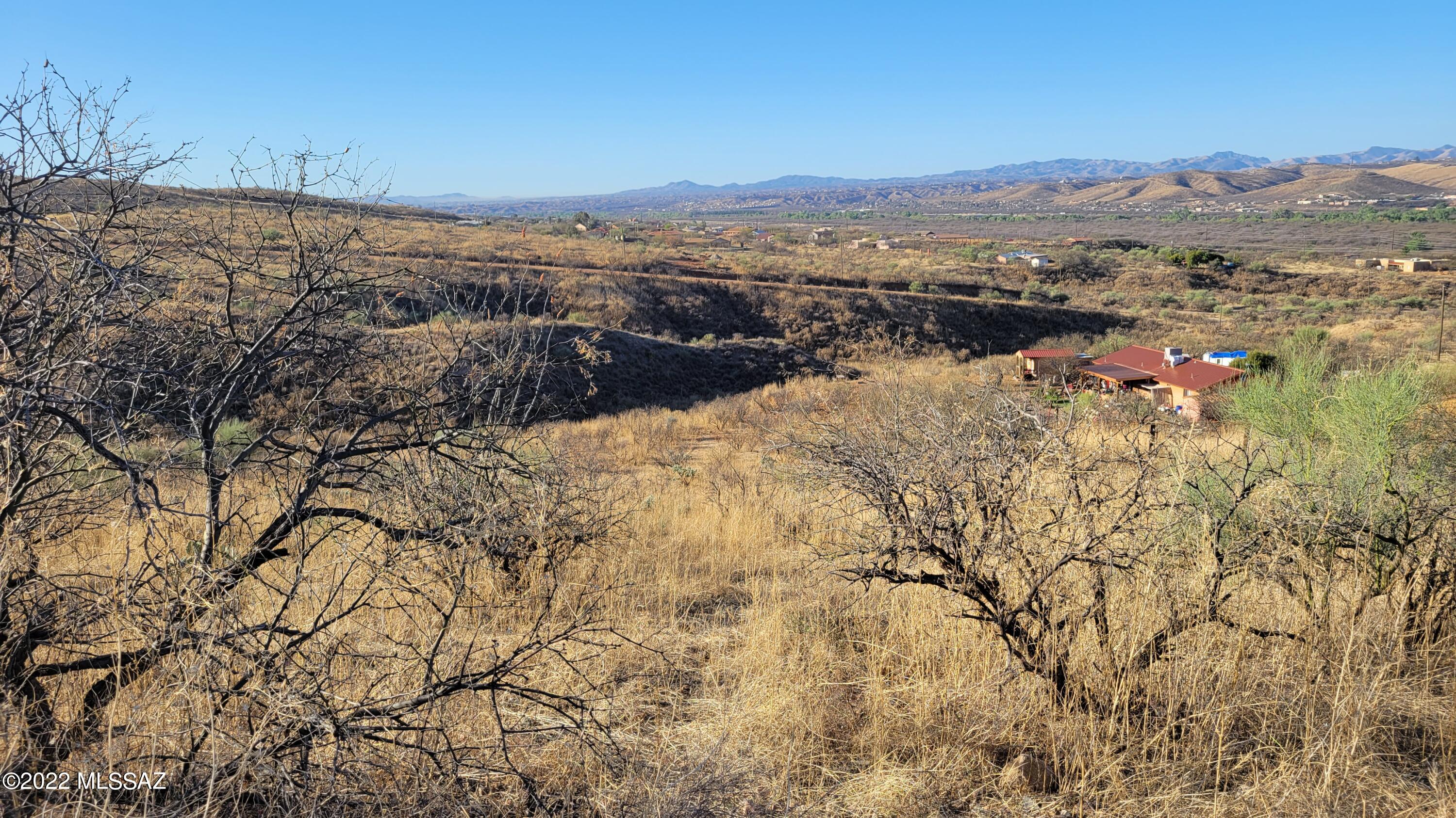 181 Vereda Cabrilla Lane, Unit 31 Rio Rico, AZ 85648 - Photo 10 of 13
