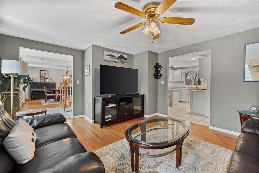 2-2A West Diane Road Peabody, MA 01960 - Photo 10 of 26