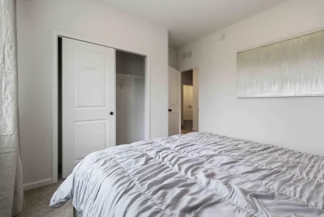 $349,900 | 20972 Woods Edge Court, Ironton, MN 56455