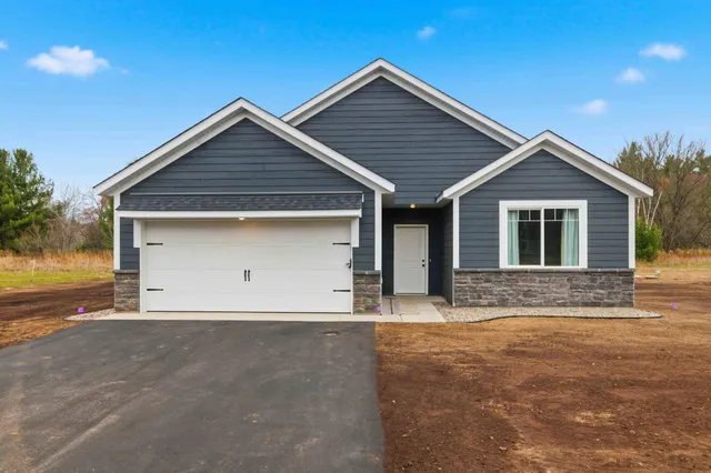 $349,900 | 20972 Woods Edge Court, Ironton, MN 56455