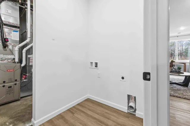 $349,900 | 20972 Woods Edge Court, Ironton, MN 56455