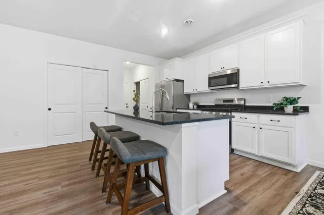 $349,900 | 20972 Woods Edge Court, Ironton, MN 56455